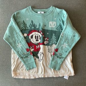 Official Disney parks Christmas kids spirit jersey. Size XL.